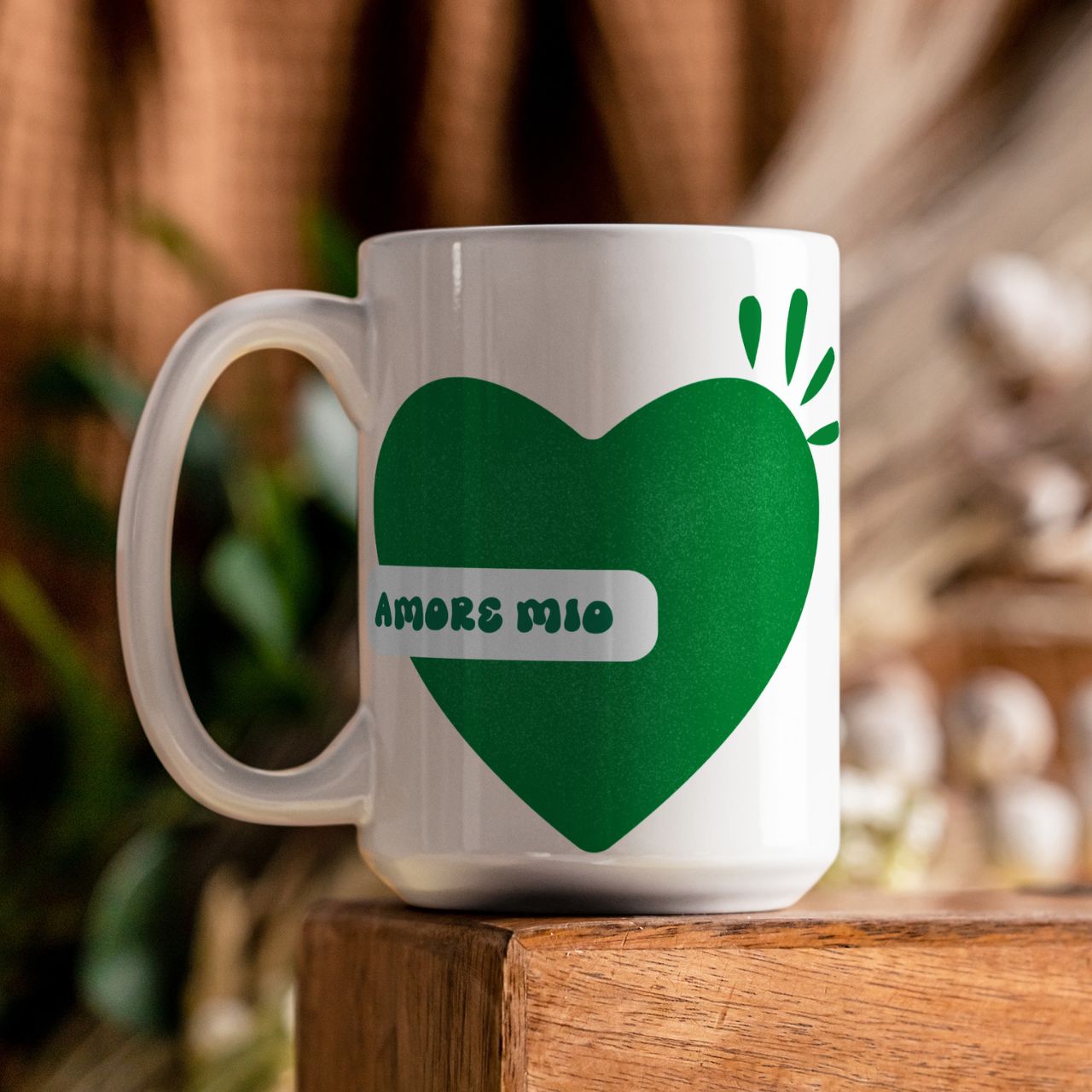 Mug blanc avec message "Amore Mio" et prénom personnalisé, idéal pour un cadeau d'amour.