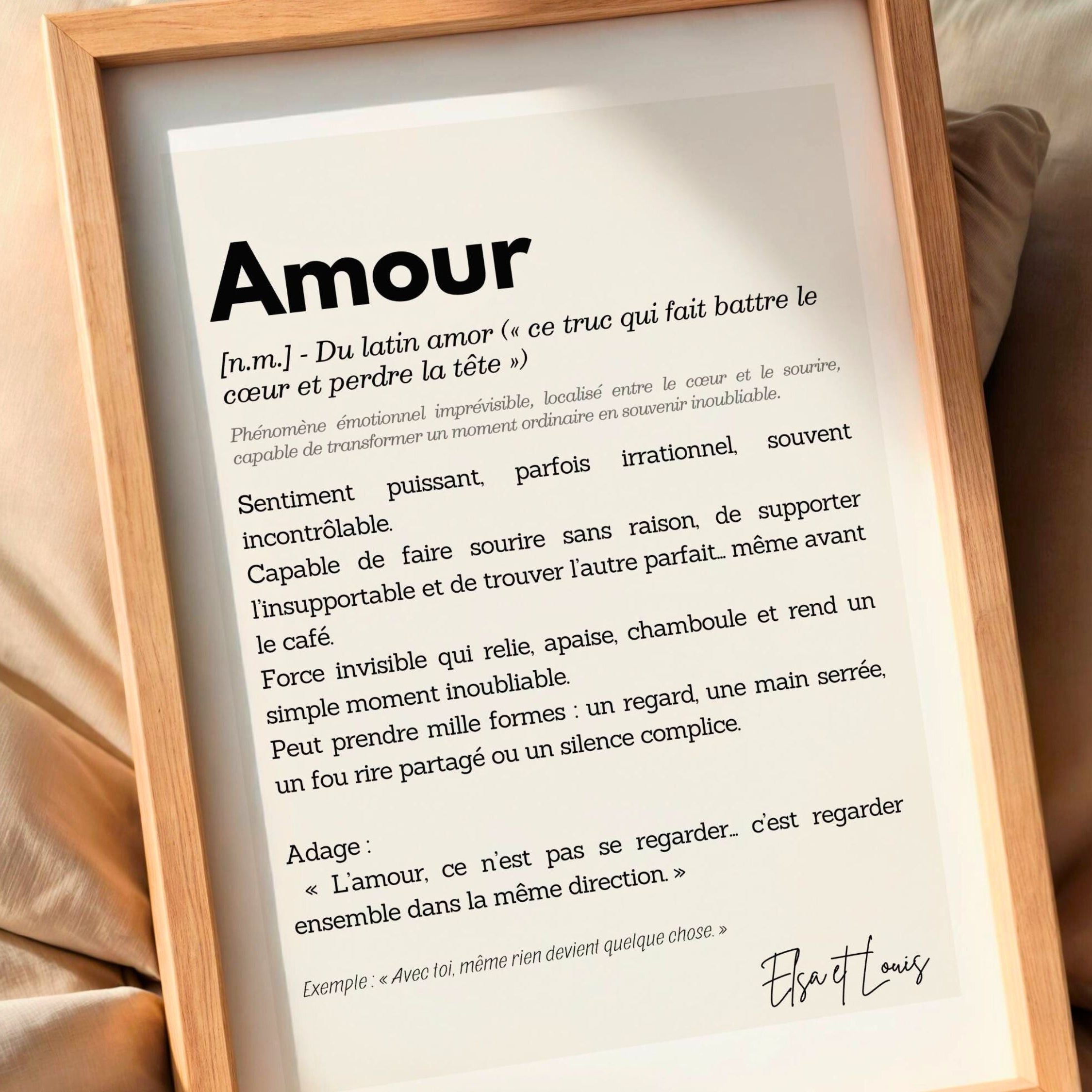 Détail de l’affiche Amour avec définition poétique et typographie élégante
