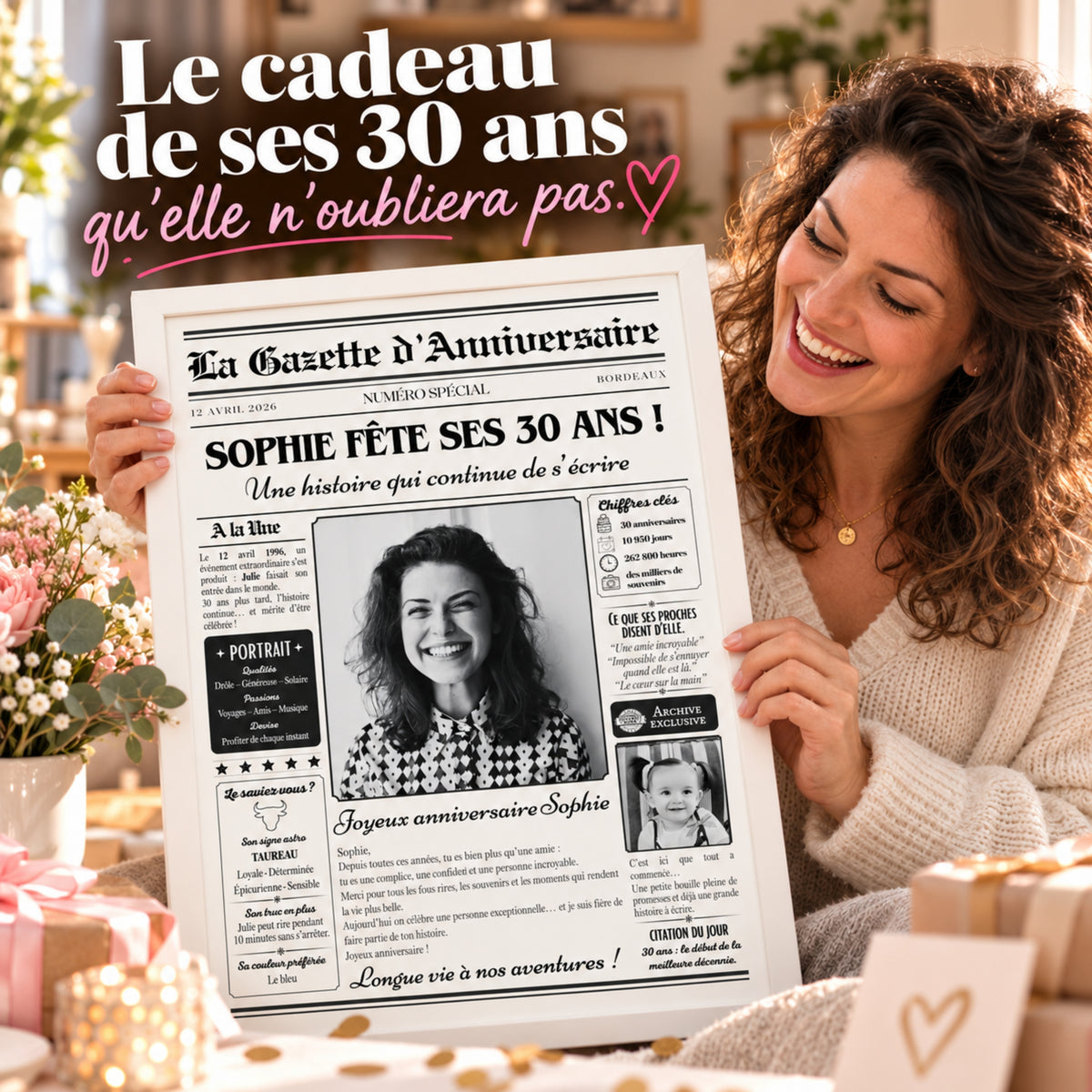 Femme souriante découvrant sa gazette d’anniversaire personnalisée 30 ans dans un cadre blanc